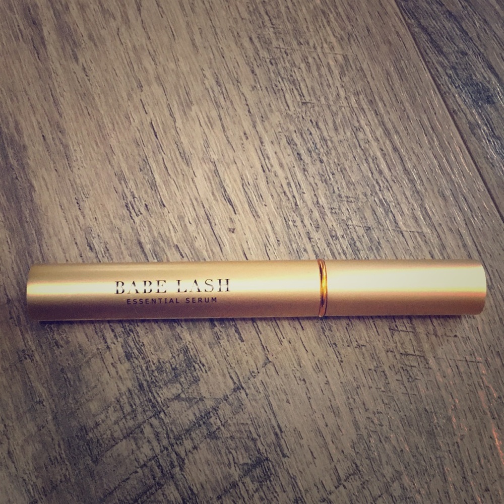 Babe lash serum
